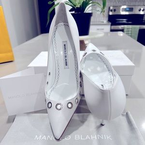 Manolo Blahnik Elva Pumps - size 9